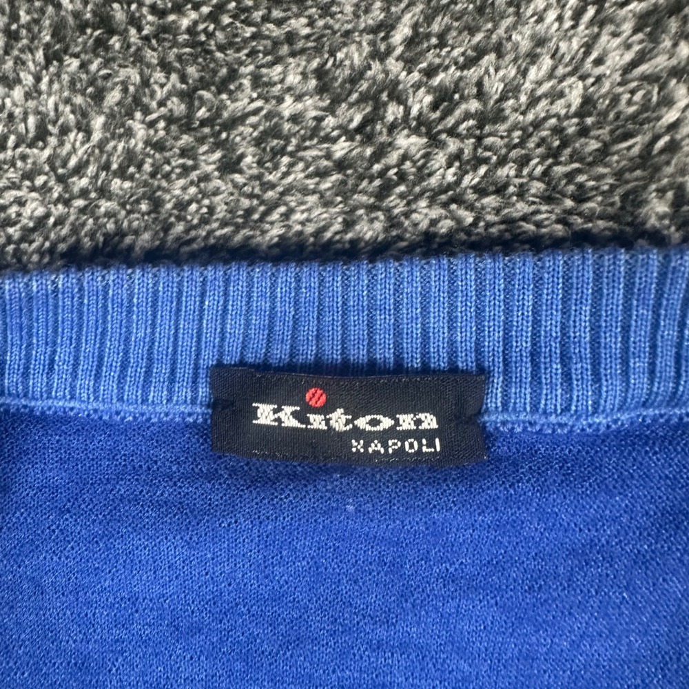 Kiton Cashmere Silk Sweater Mens XL 54 V-Neck Blue Pullover Made in Italy Luxury - Picture 3 of 13